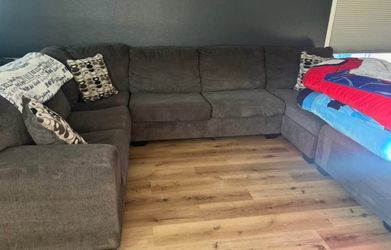Sectional couch