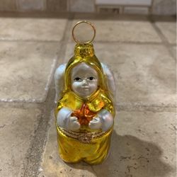 Vintage Angel Hinged Keepsake Christmas Ornament 