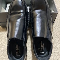 New, VAN HEUSEN flex Memory Foam Shoes Black