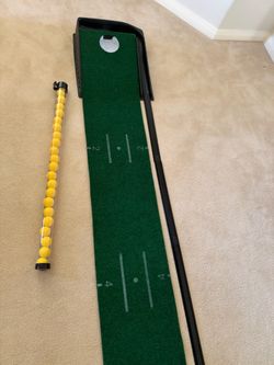 Indoor Golf Putting Mat with Putter and Balls