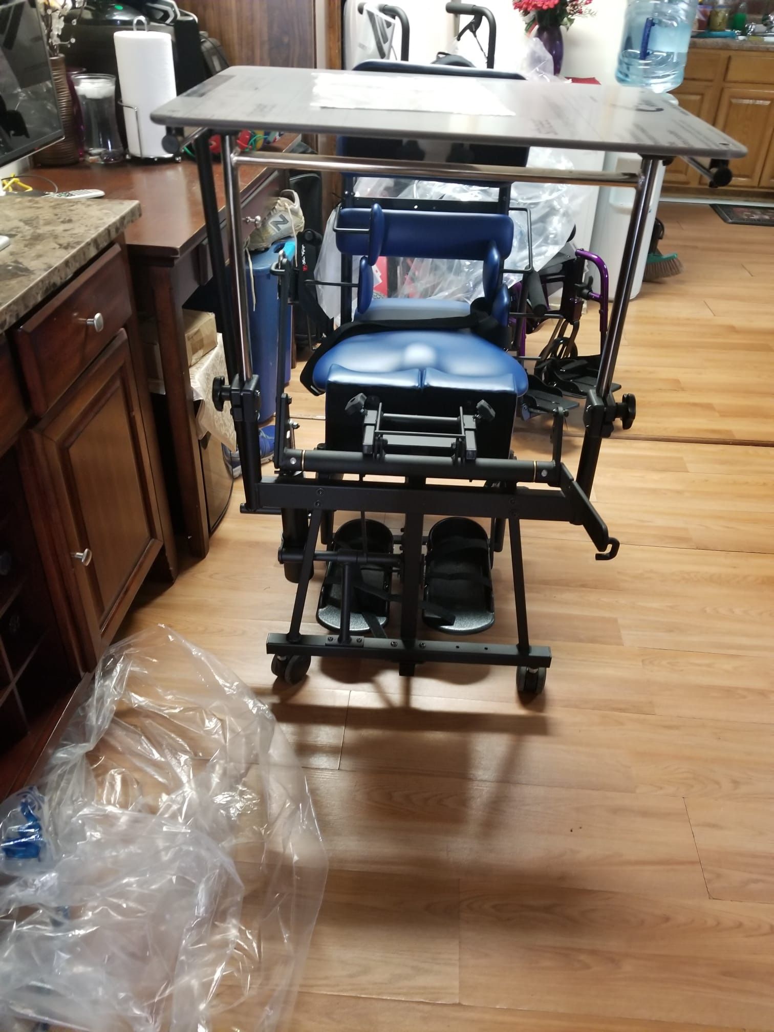 Symmetry Solid Seat Stander and Positioning System