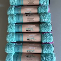 NWT Facesoft Eco Friendly Mini Gym Towel