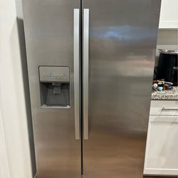 Whirlpool refrigerator