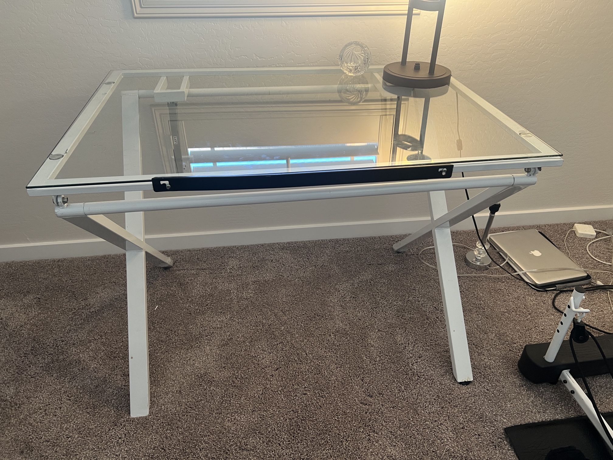 Desk/Drafting Desk