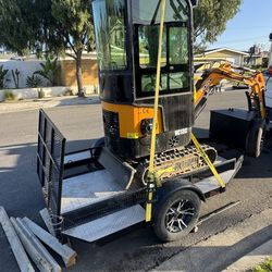 Mini excavator and trailer