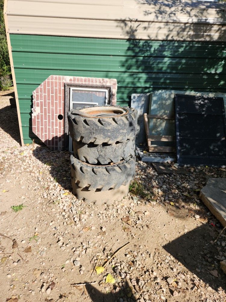 Bobcat Tires