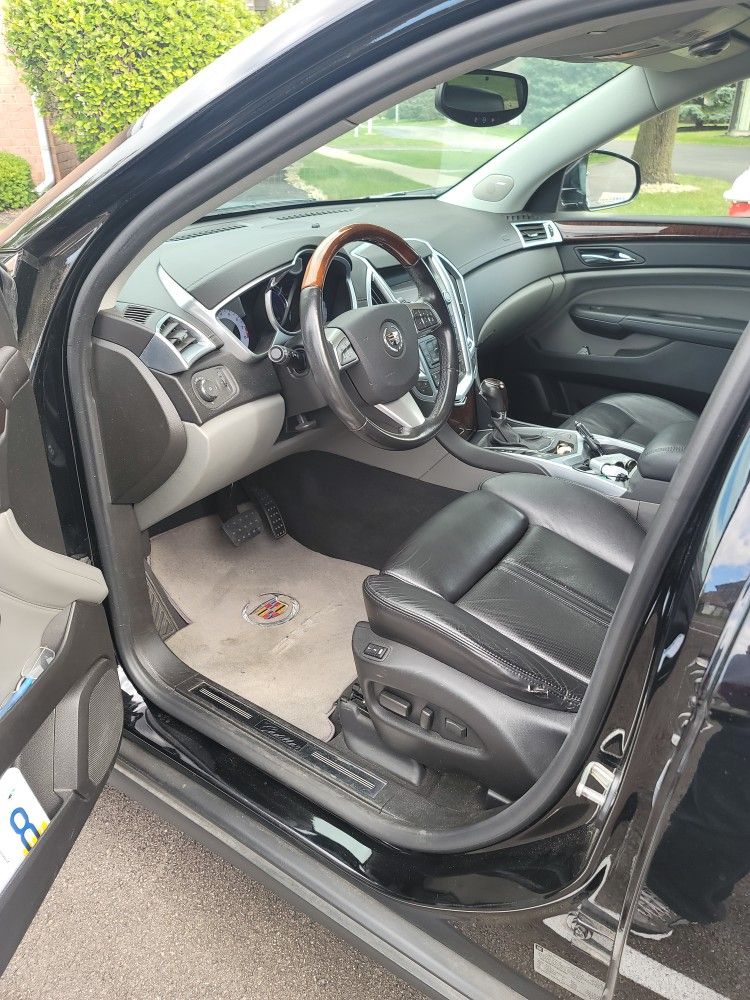 2010 Cadillac SRX