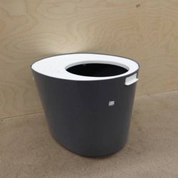 Large Top Entry Cat Litter Box with Litter Catching Lid and Scoop