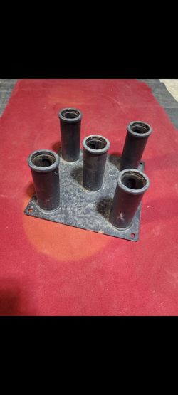 2" HOLE BAR RACK 
HOLDS 5 
11525 S HALSTED//7111.S WESTERN 
25$  CASH ONLY AS IS