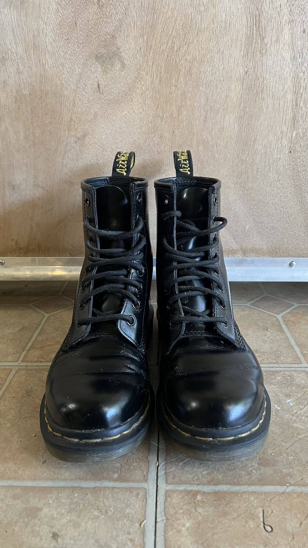 Dr Marten Boots