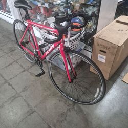 James  Size 52cm Aluminum Carbon 700 Bike