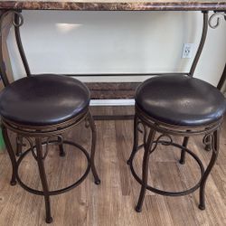 Bar Or Breakfast Table With 2 Chairs 