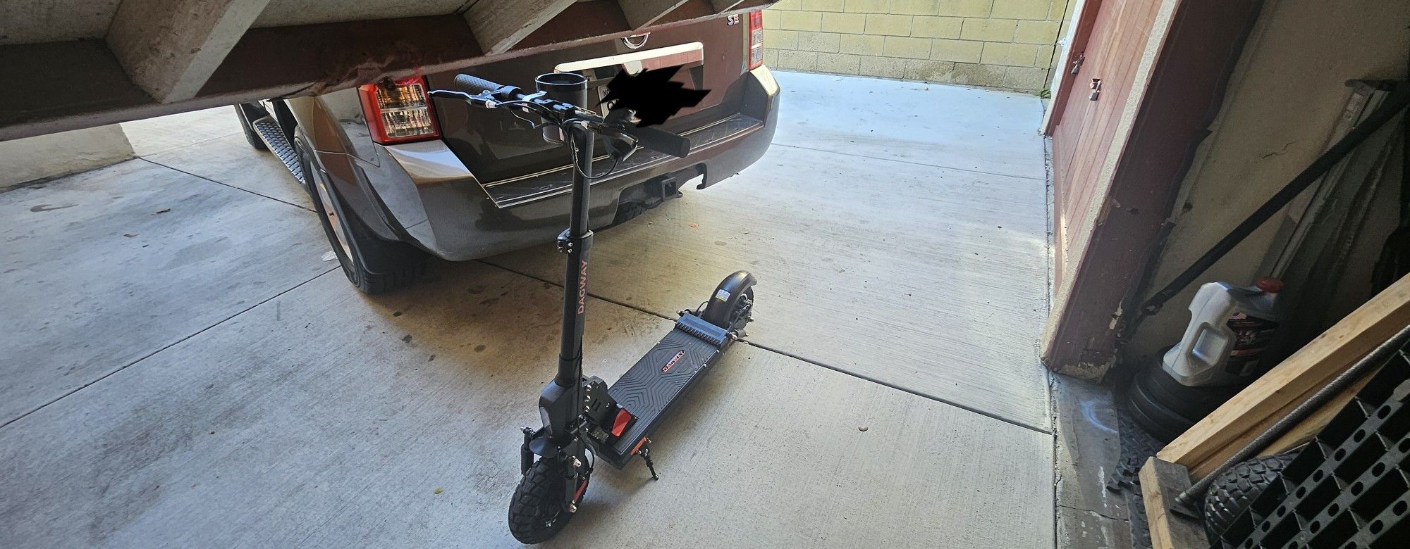 DAGWAY - Ultra Long-Range 56-Mile Electric Scooter for Adults and Kids, Sleek Foldable Electric Scooter, Fast-Charging 500W Motorized Scooter