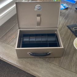 Security box With Key 