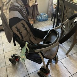 Jeep Unlimited Reversible Handle Stroller