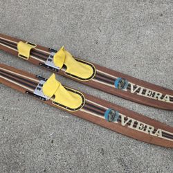 Vintage Riviera Flying J Wooden Water Skiis - Mahoghany