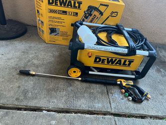 DEWALT 3000 PSI 1.1 GPM 15 Amp Cold Water Electric Pressure Washer