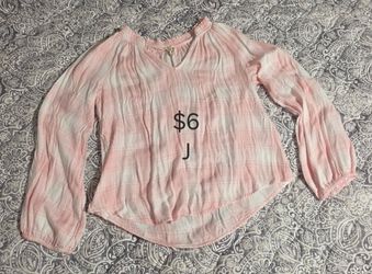 Women's Size M Individually Priced Scroll Please