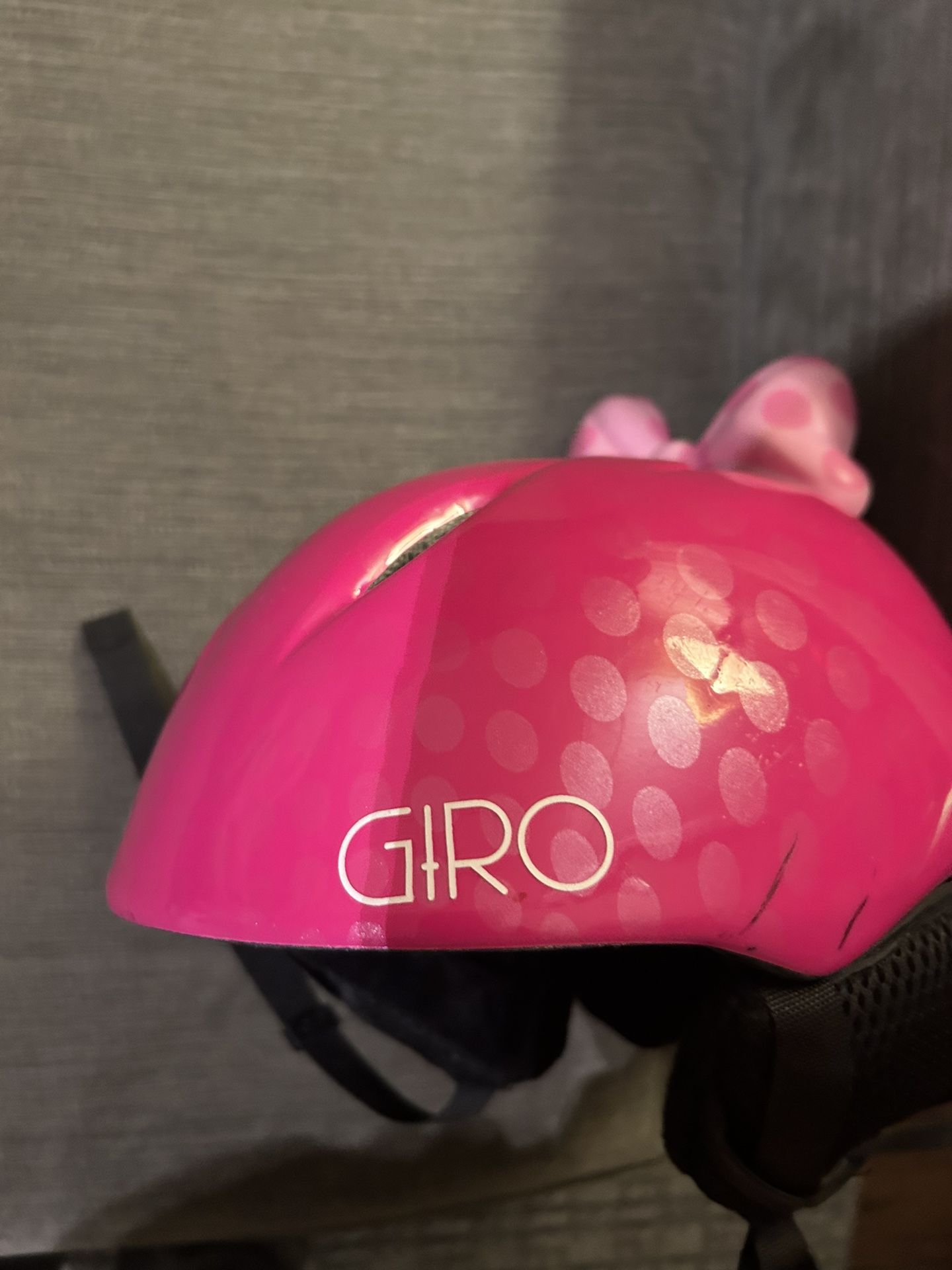 Girls XS Youth Giro Helmet. 