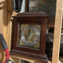 Mantle Clock