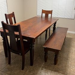 Solid Wood Kitchen Table With 4 Chairs And A Bench