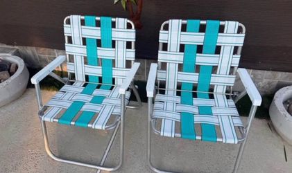 2 chairs for 25 $