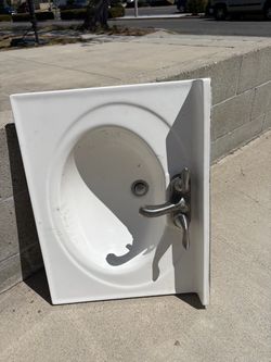 Free Bathroom Vanity