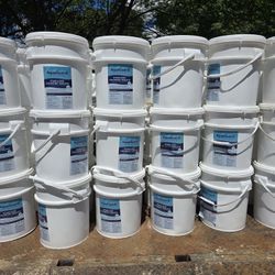 3" chlorine tablets 50lbs /3" tabletas de chloro. 50 libras 