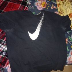 Nike T Shirt