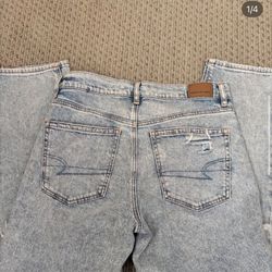 light American eagle mom jeans 