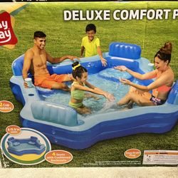 Play Day- Deluxe Comfort Pool -NEW