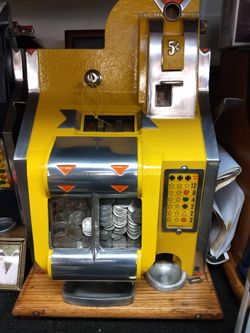 Vintage Mills QT Slot Machine