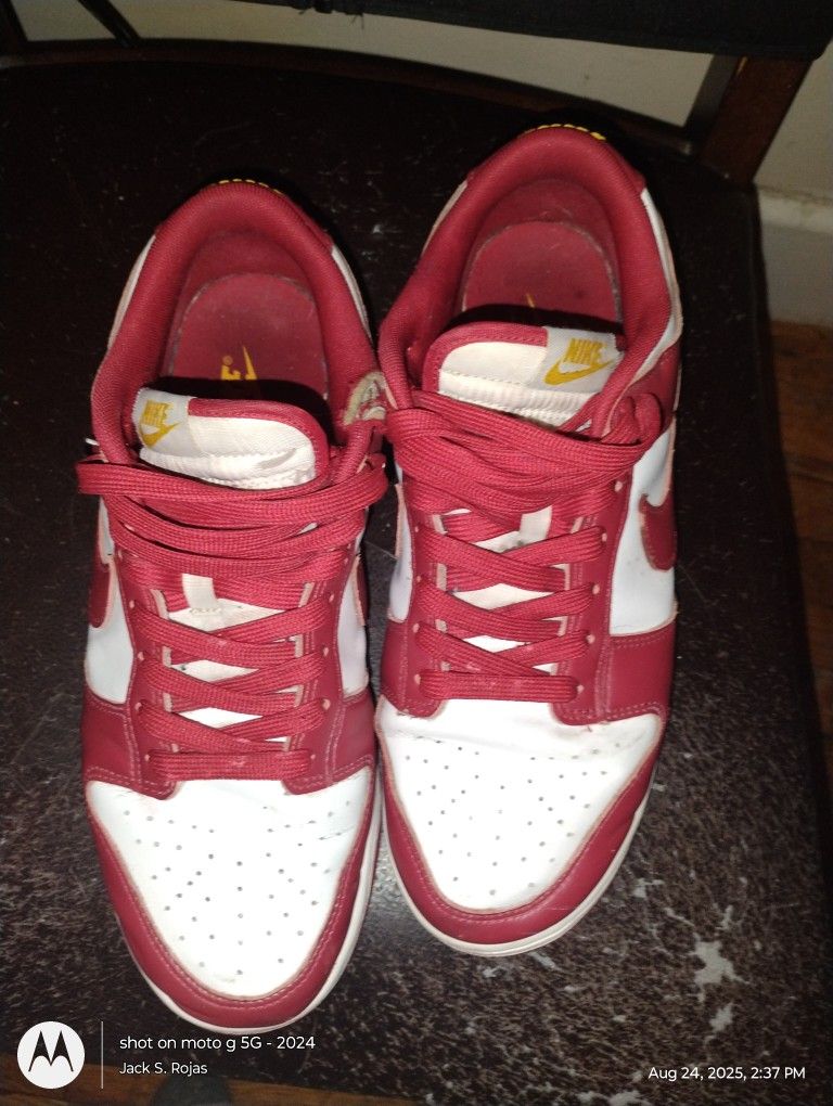 4 Pair Nike Shoes