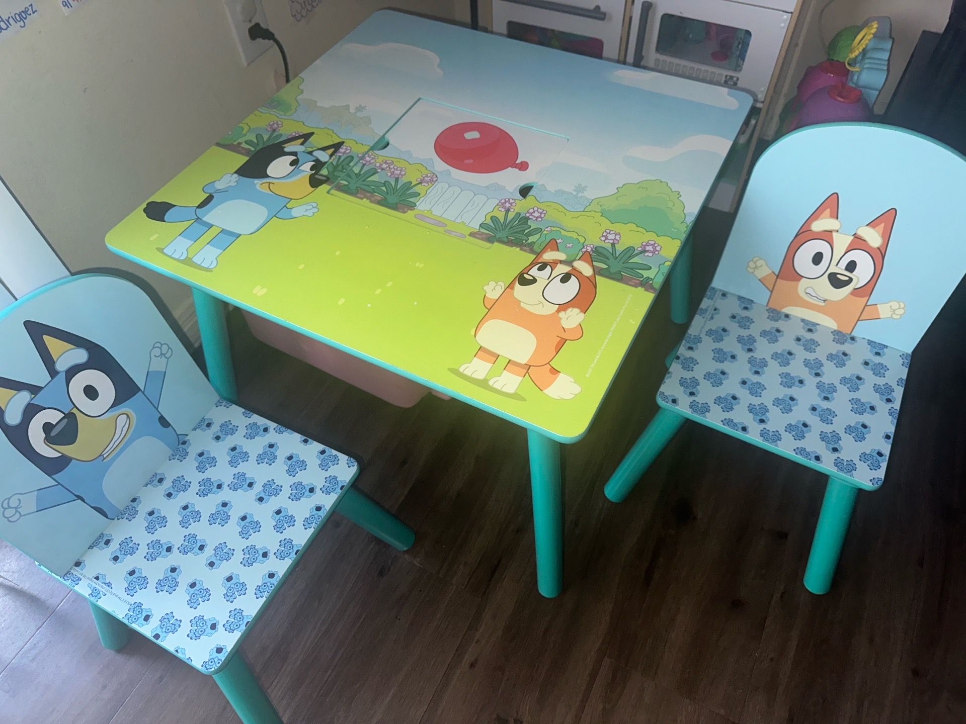 Bluey Table/Organizer