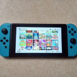NINTENDO SWITCH **MODDED** with 125 GAMES and 512GB 