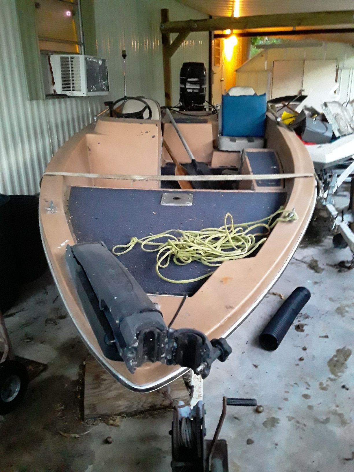 16 ft bass boat 700