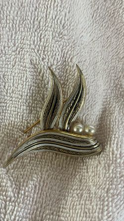 Vintage pin