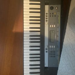 Yamaha Keyboard 