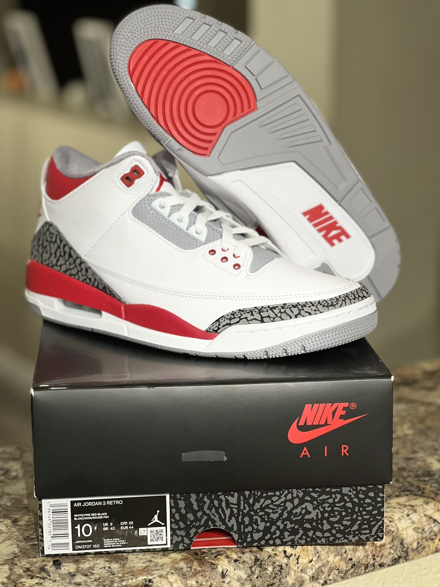 Retro Jordan 3 “Fire Red”