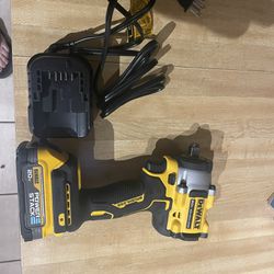 Dewalt 20v Atomic 1/2” impact wrench with power stack battery and charger $225 