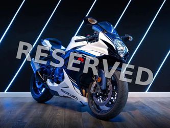 2023 Suzuki GSX-R600