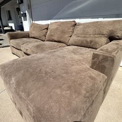 Very High Quality Crates And Barrel Sectional Couch