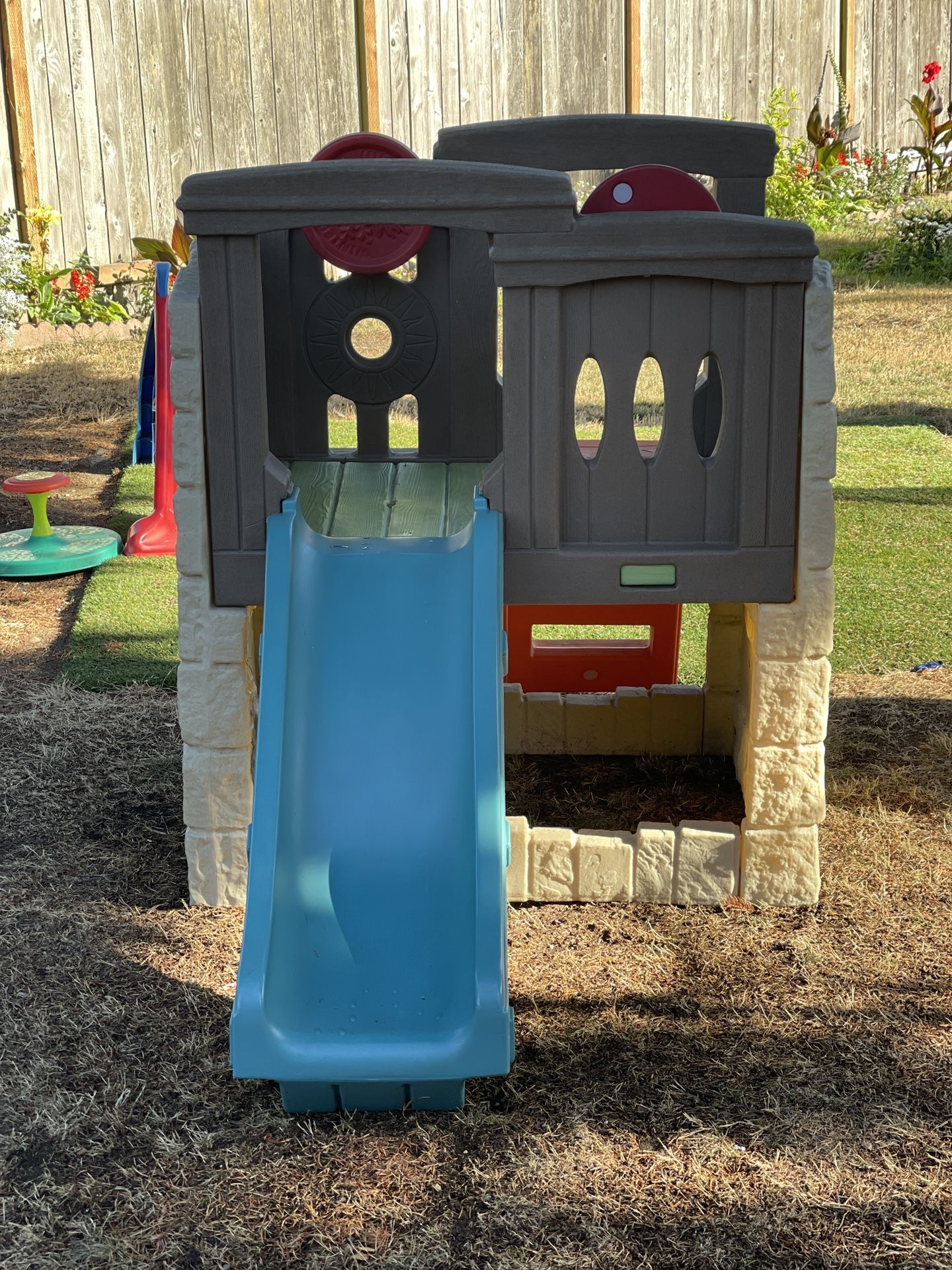 Step2 4902KR Naturally Playful Woodland Climber II