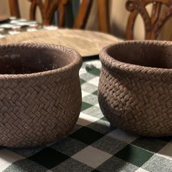Pair of Woven Texture Terracotta Planters. Read description