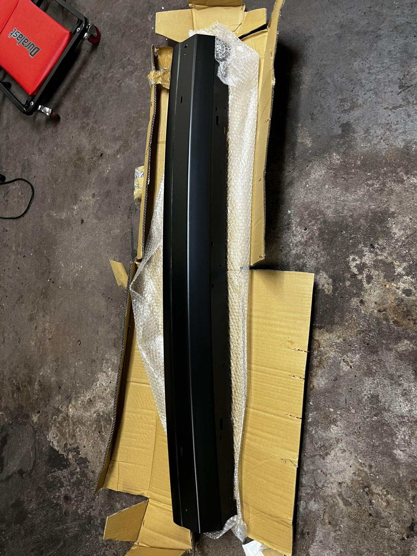 97-01 Jeep Cherokee Xj Stock Front Bumper Metal Bar