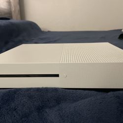 Xbox One S Like New 