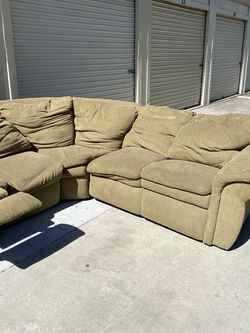 Sectional Sofa With Recliners