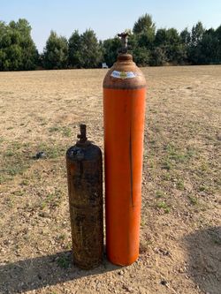 Oxy acetylene bottles