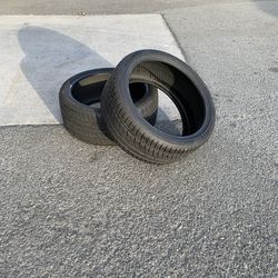 285/35ZR22 Delinte Desert Storm II (pair)