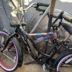 Four Count Of Bicycles Bikes Lowrider Beach Cruisers  Children’s Kids 